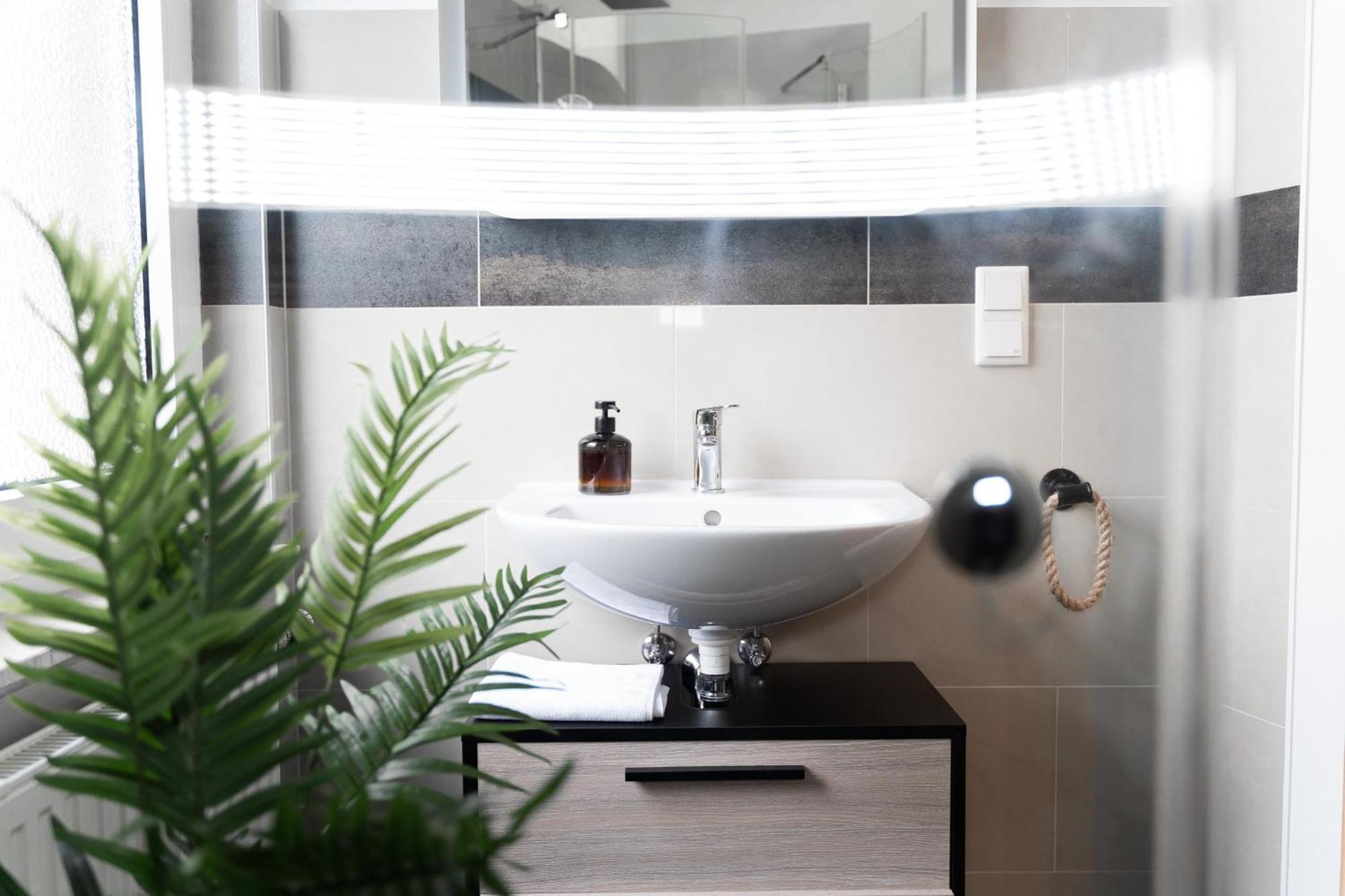 Junik Apartments - Deine Cityapartments In Duisburg Ngoại thất bức ảnh